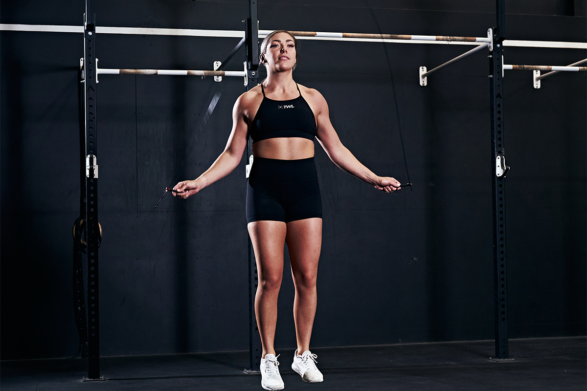 female athlete performing double-unders