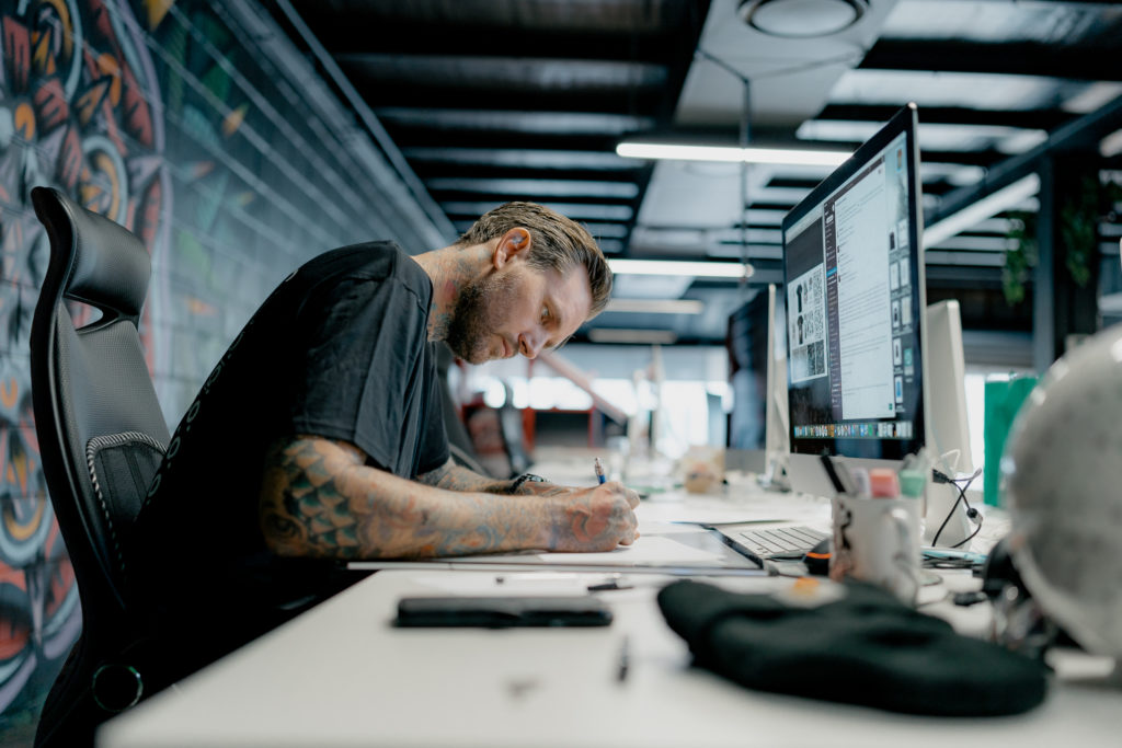steen jones working at computer